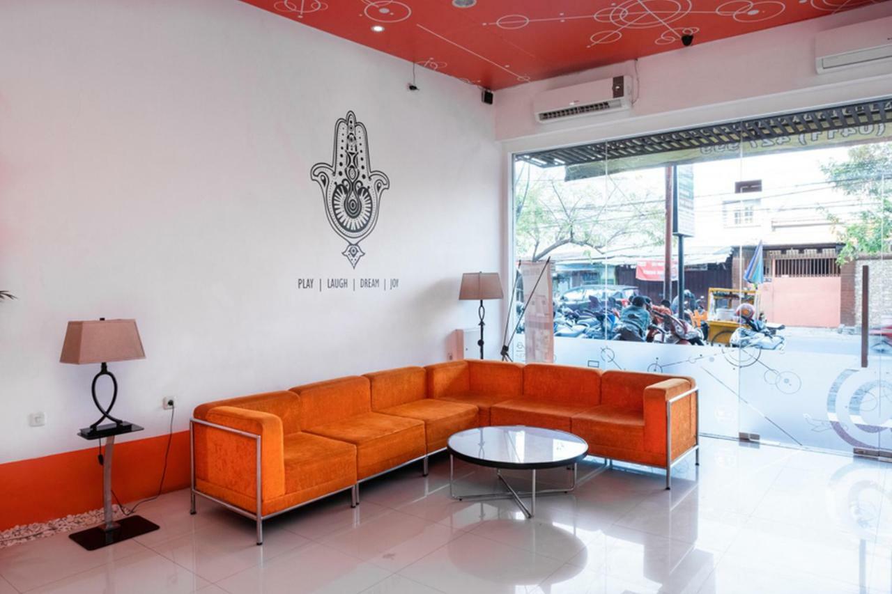 Hotel Reddoorz @ Pelita Raya Rappocini Macasar Exterior foto