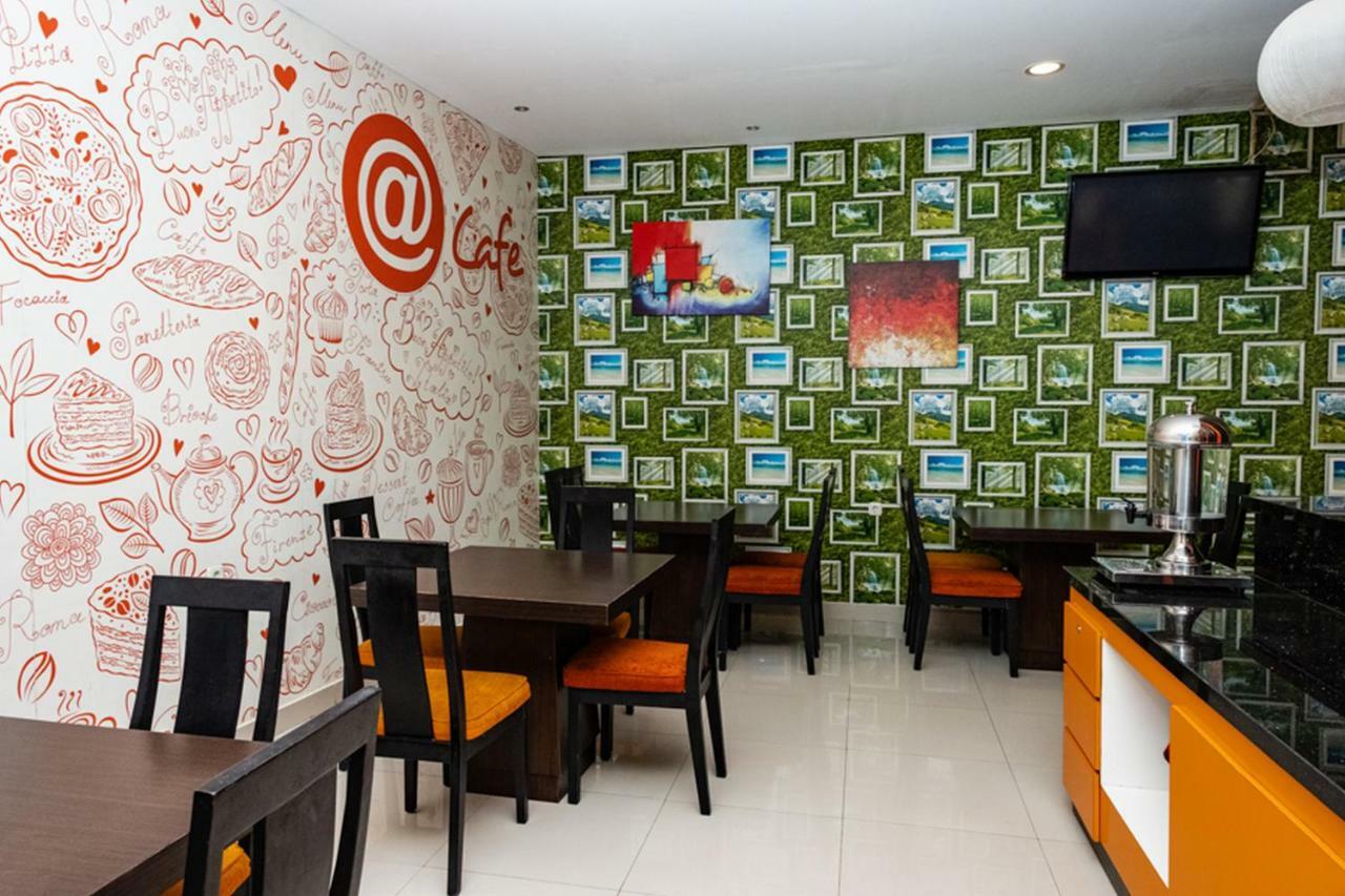 Hotel Reddoorz @ Pelita Raya Rappocini Macasar Exterior foto